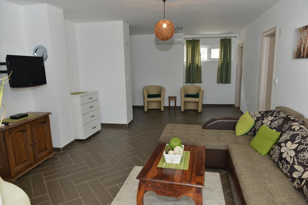 Apartments Kuljace Свети-Стефан Экстерьер фото