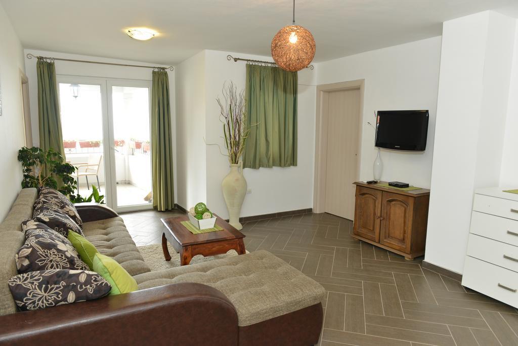 Apartments Kuljace Свети-Стефан Экстерьер фото
