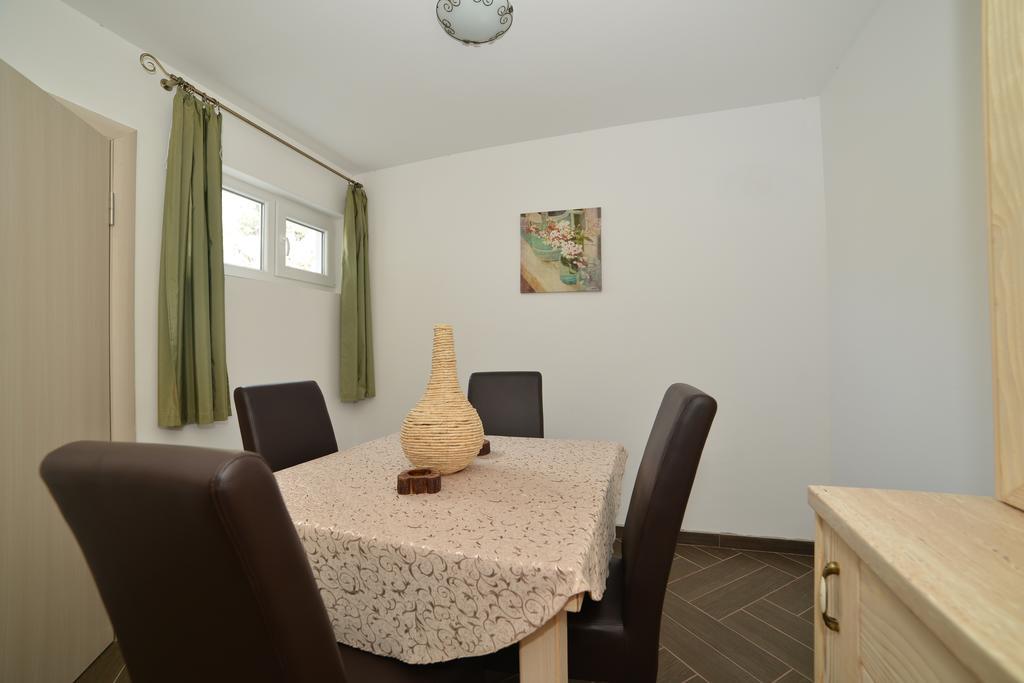 Apartments Kuljace Свети-Стефан Экстерьер фото