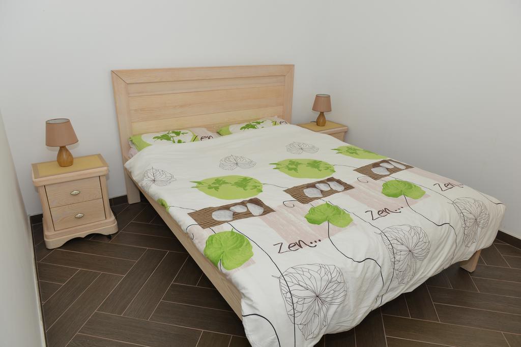 Apartments Kuljace Свети-Стефан Экстерьер фото