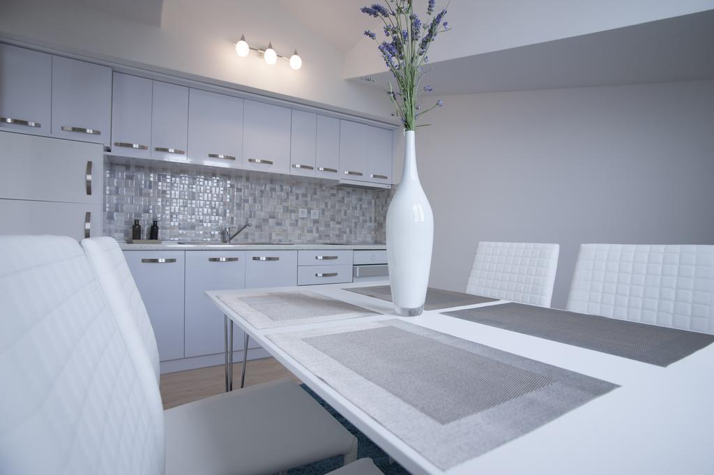 Apartments Kuljace Свети-Стефан Экстерьер фото